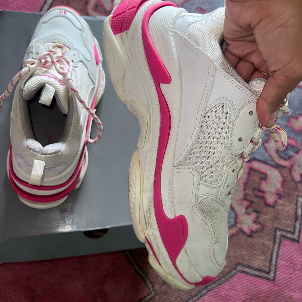 Balenciaga triple s pink and white - Picture 10 of 16